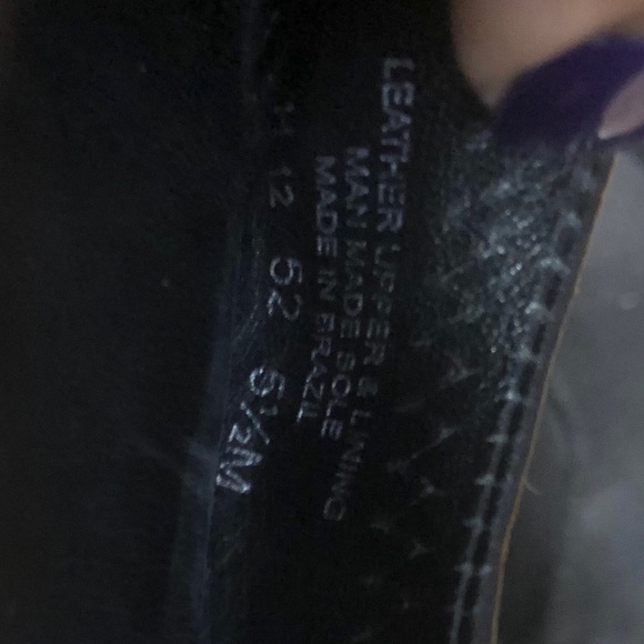 Authentic Tory Burch leather authentic flats. - Picture 6 of 8